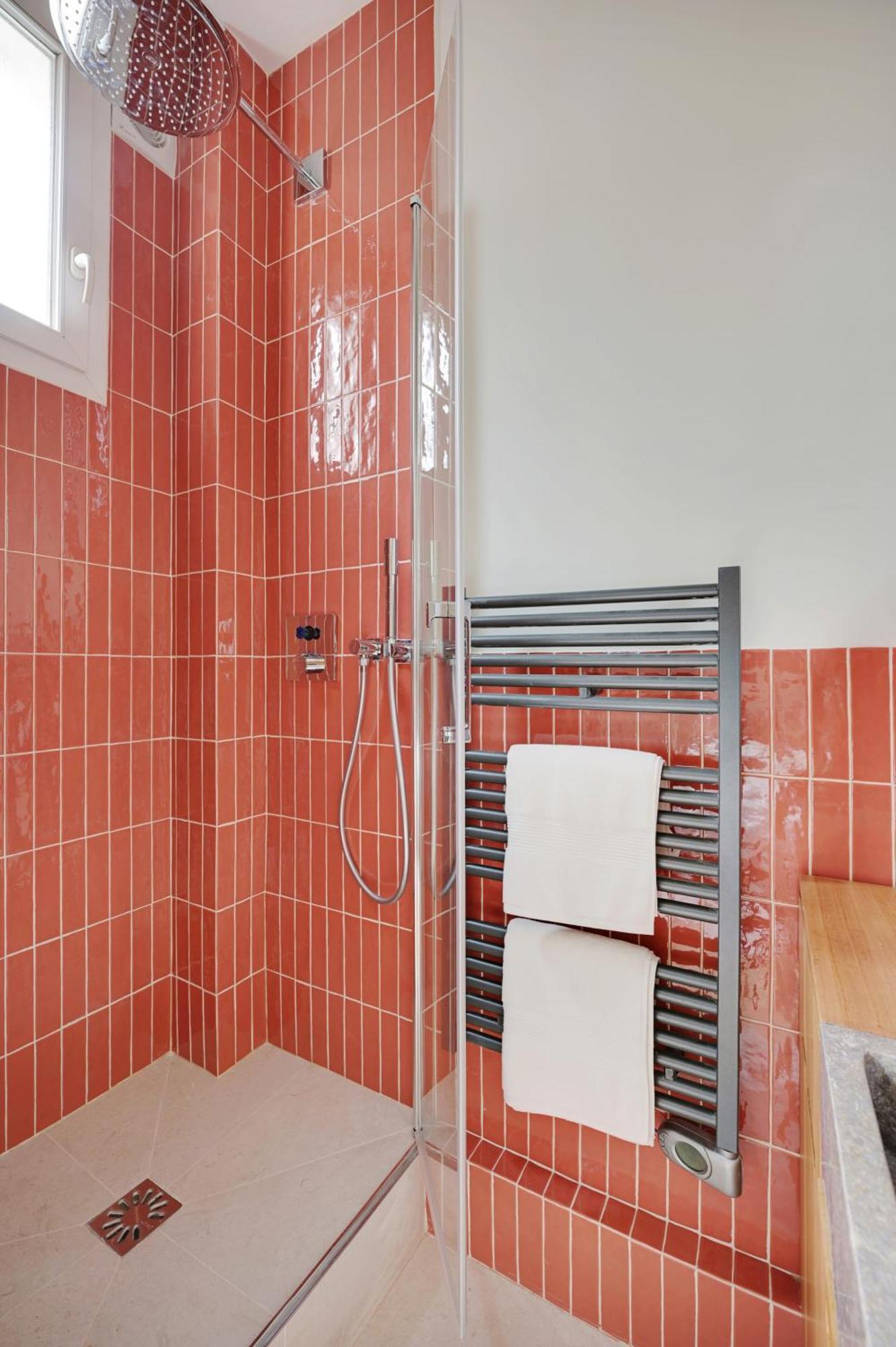 Comfy Suite By Les Maisons De Charloc Homes Boulogne-Billancourt Eksteriør billede